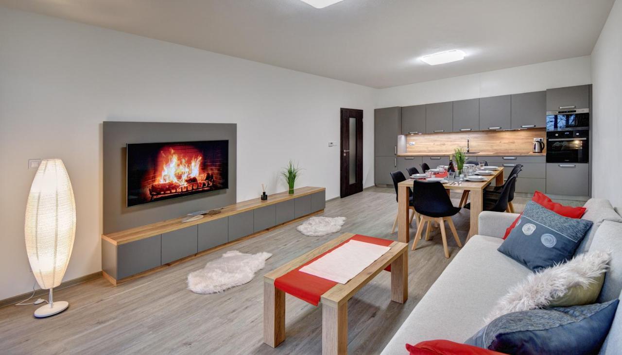 Apartmany Sunny Lipno Lipno nad Vltavou Exteriör bild